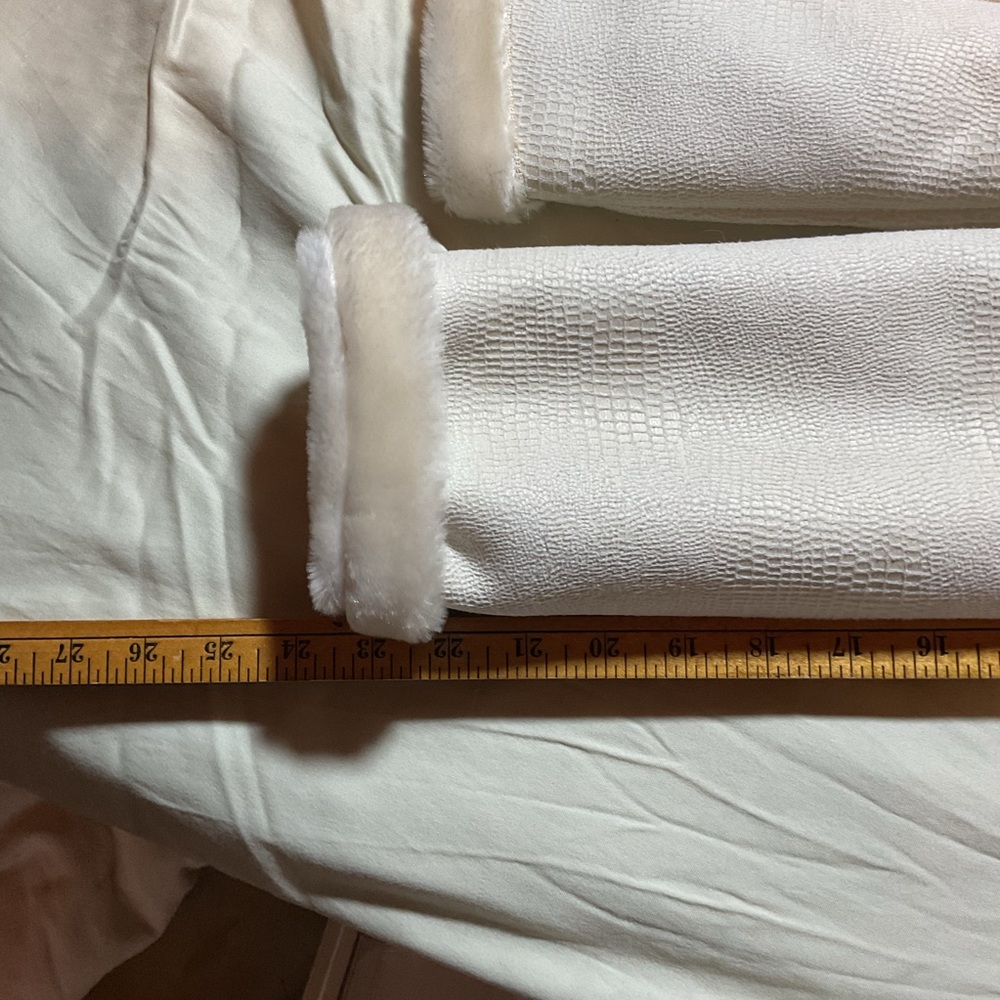 Ameri Mode Faux Leather/Shearling Coat - Size S, … - image 7